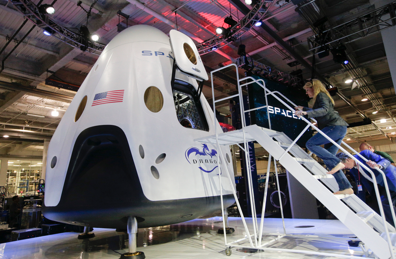 Illustration for article titled SpaceX Dragon V2, la nave capaz de llevar a 7 astronautas al espacio